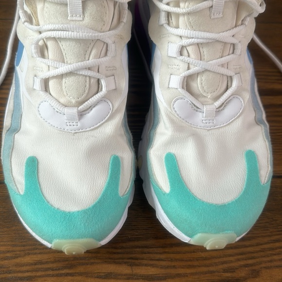 Shoes Nike air react women’s size 9.5 used nice condition white w colors - Picture 8 of 12